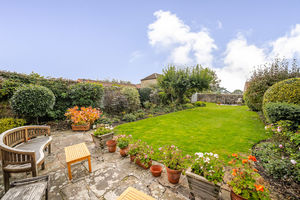 Gardens- click for photo gallery